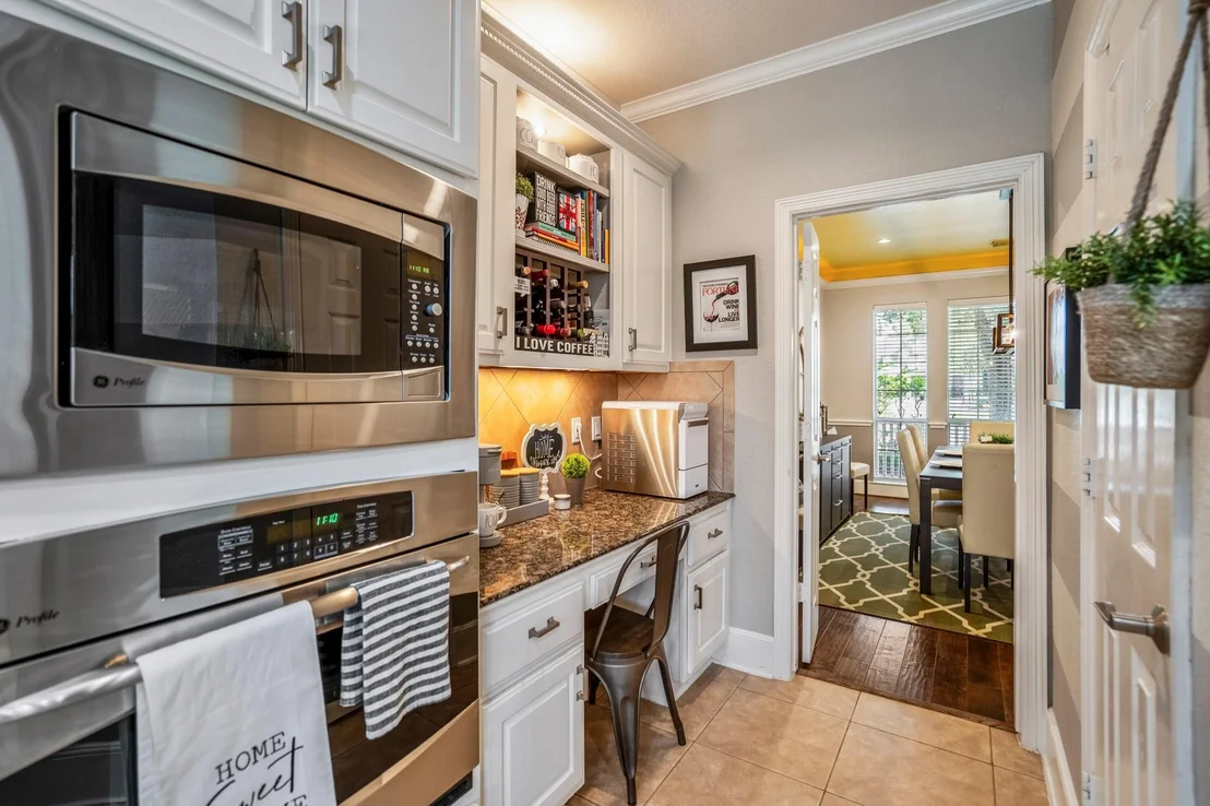 Photo of 10203 Earlington Manor Drive