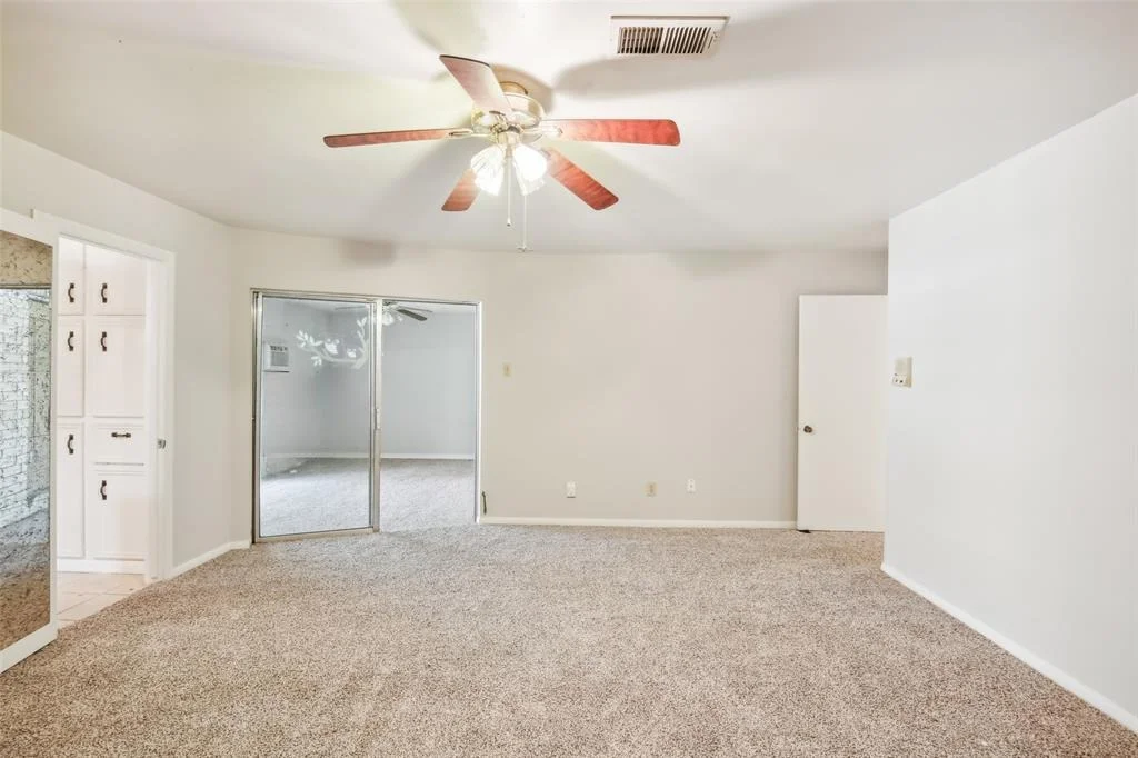 Photo of 5502 Moss Glenn Lane