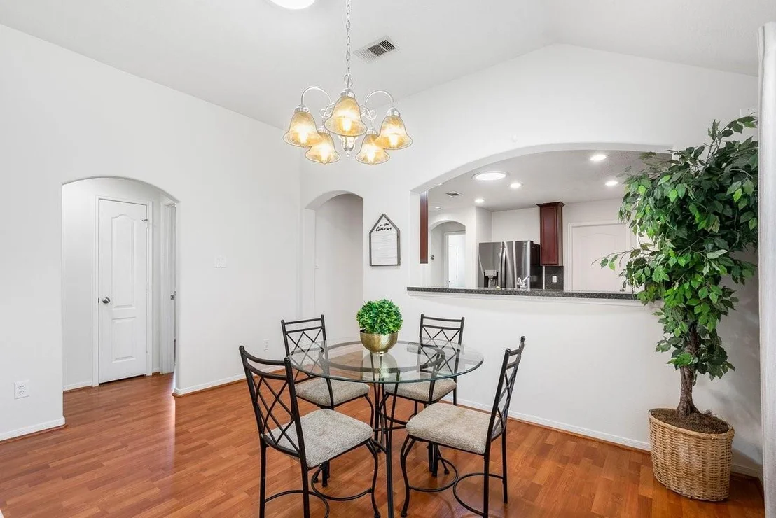 Photo of 9326 Valley Tree Lane