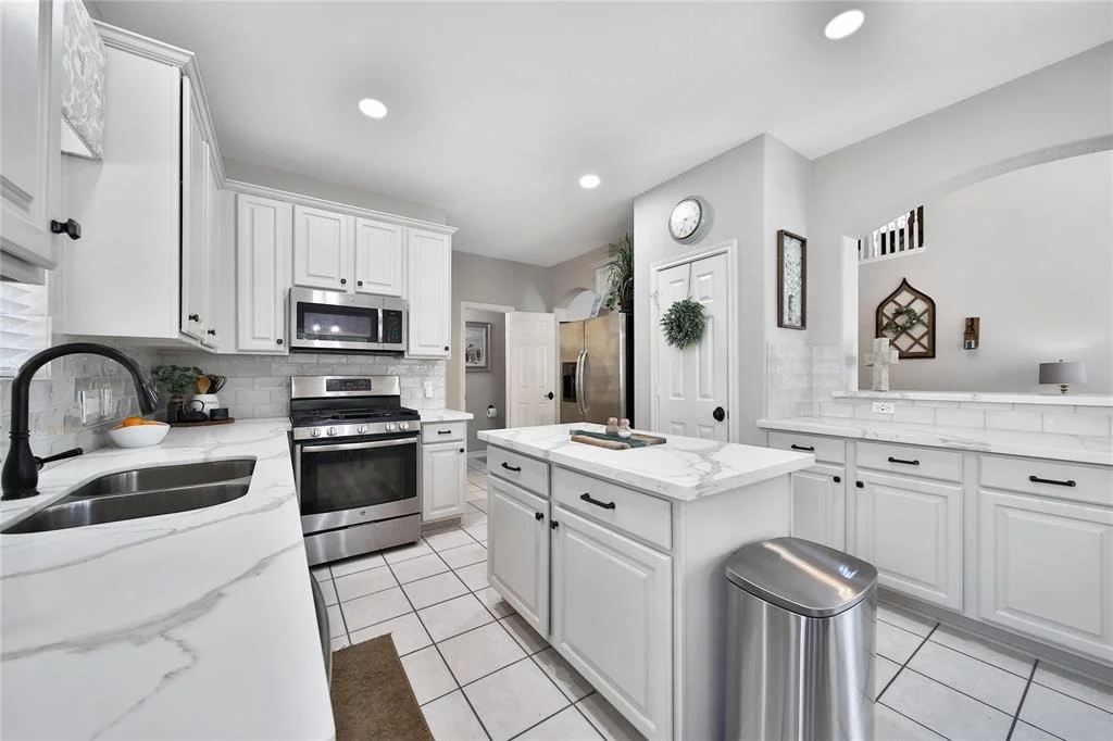 Photo of 15811 Chapel Lake Drive