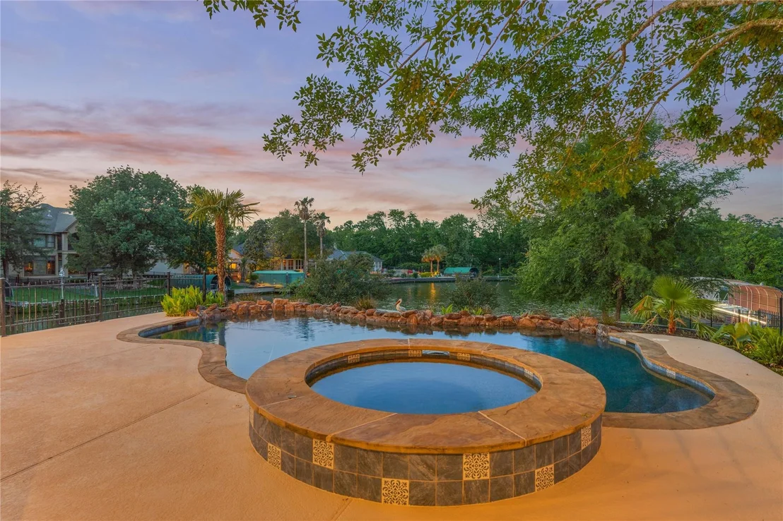 Photo of 237 Blue Heron Drive