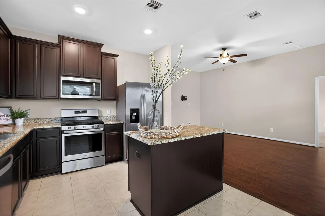 Photo of 7712 Boulder Sunstone Lane