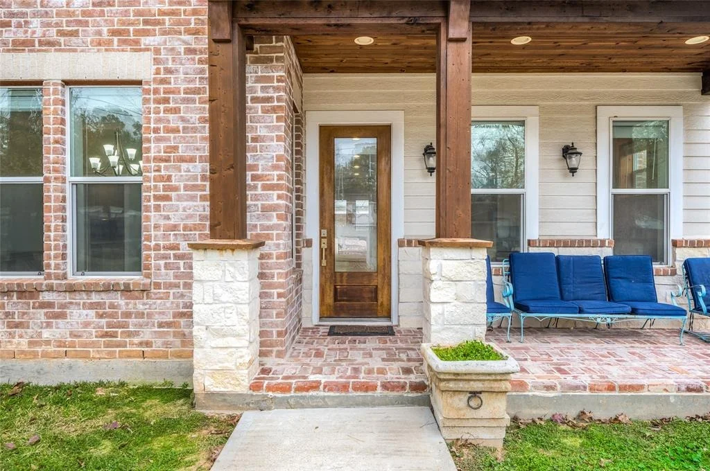 Photo of 18659 Clover Path