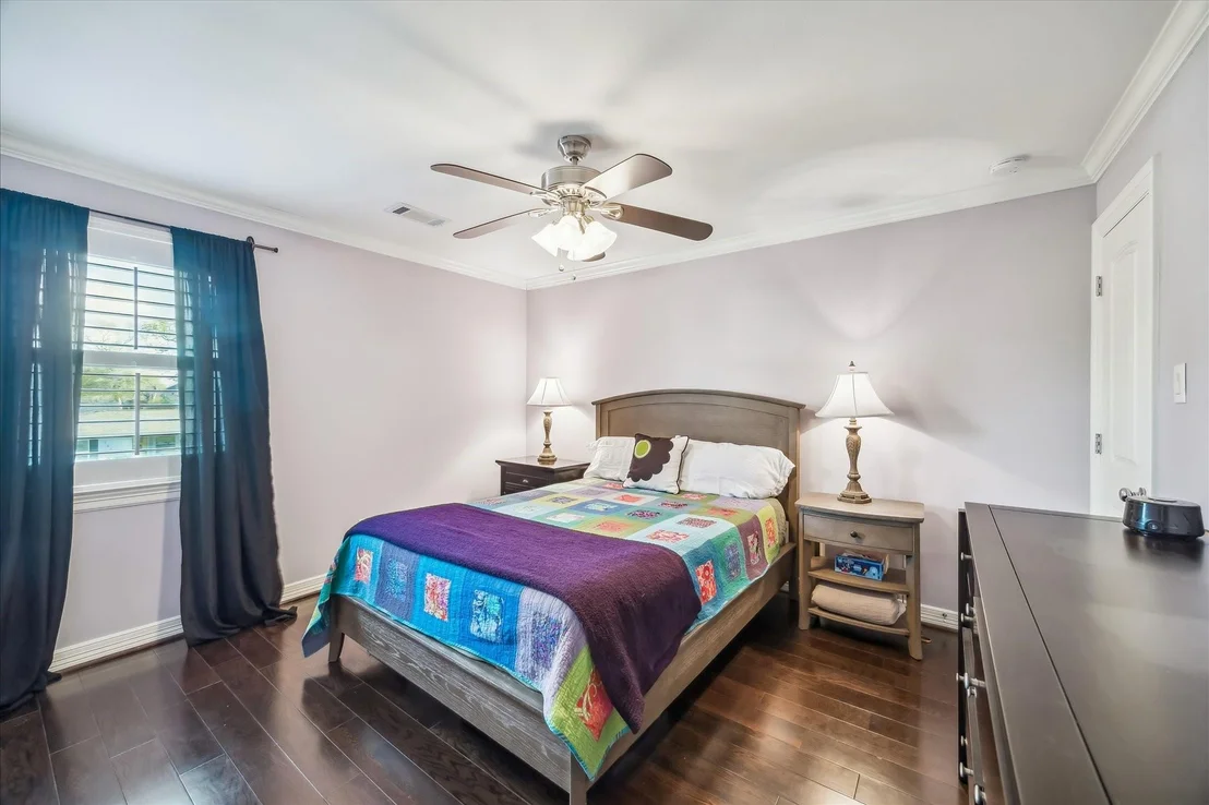 Photo of 1430 Chamboard Lane