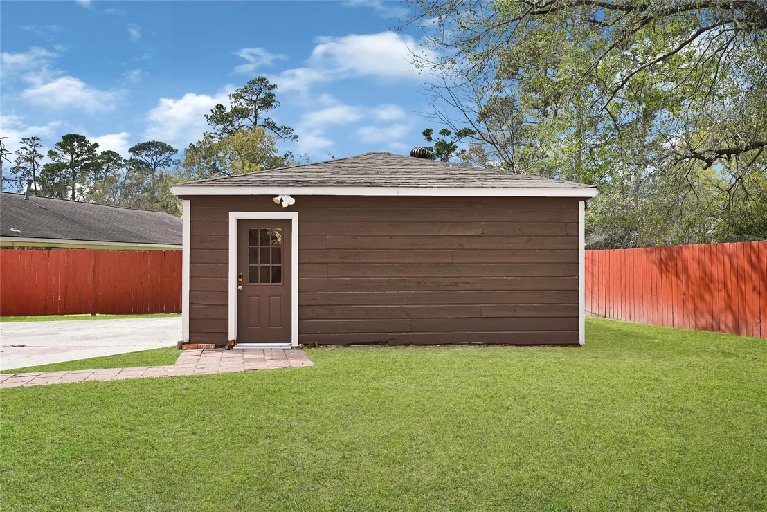 Photo of 2407 Rambling Brook Drive
