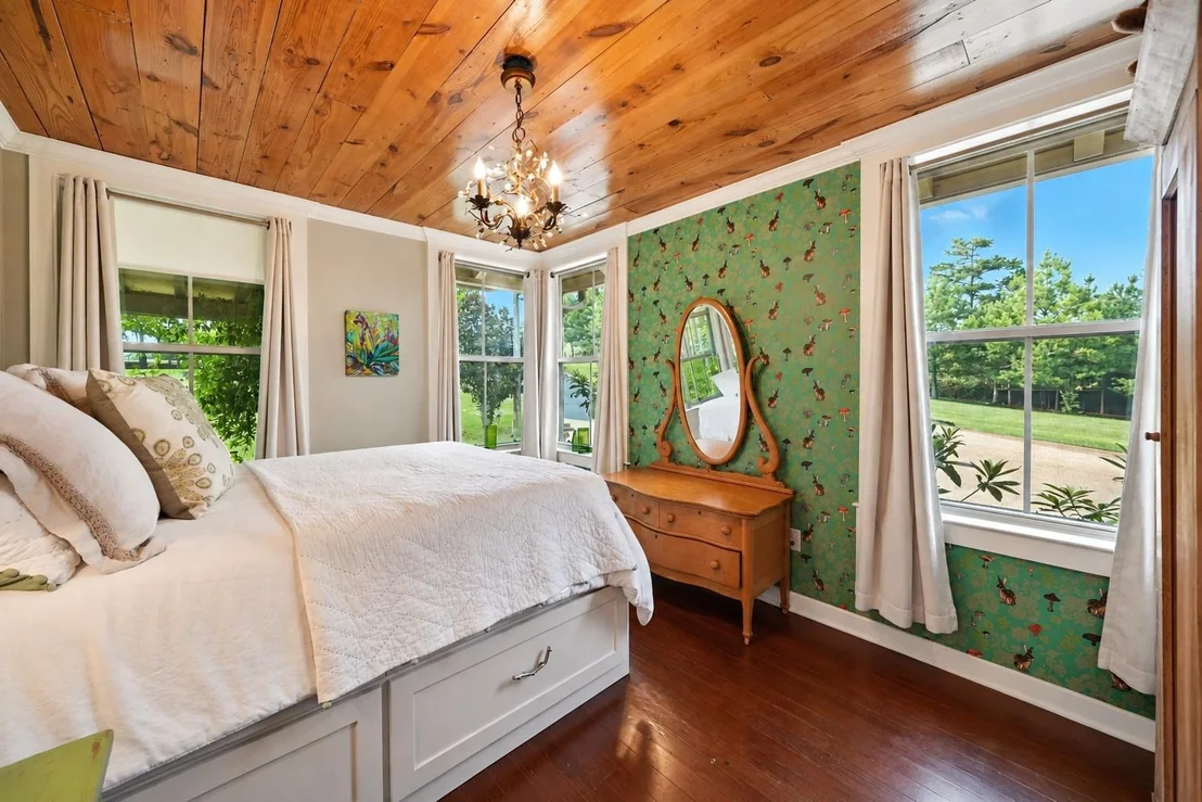 Photo of 179 Springlake Drive