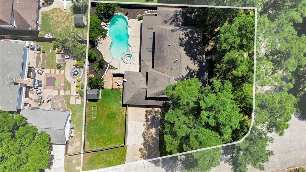 Photo of 18318 Mahogany Forest Drive
