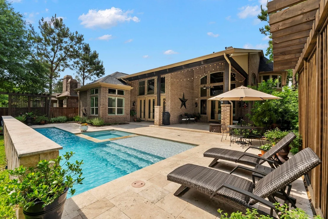 Photo of 141 Evergreen Oak Drive