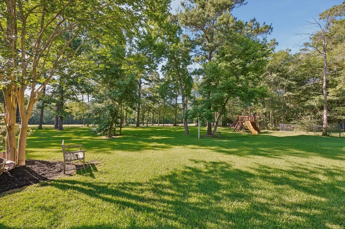 Photo of 28203 Meadow Forest