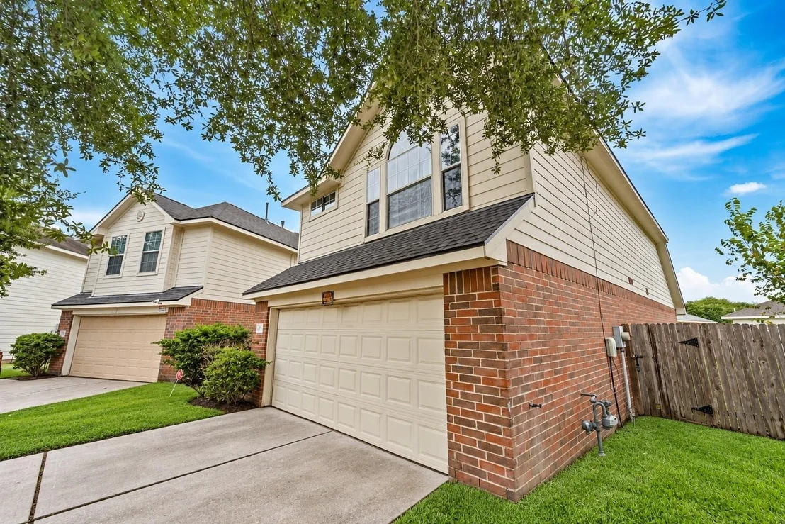 Photo of 7102 Biton Drive