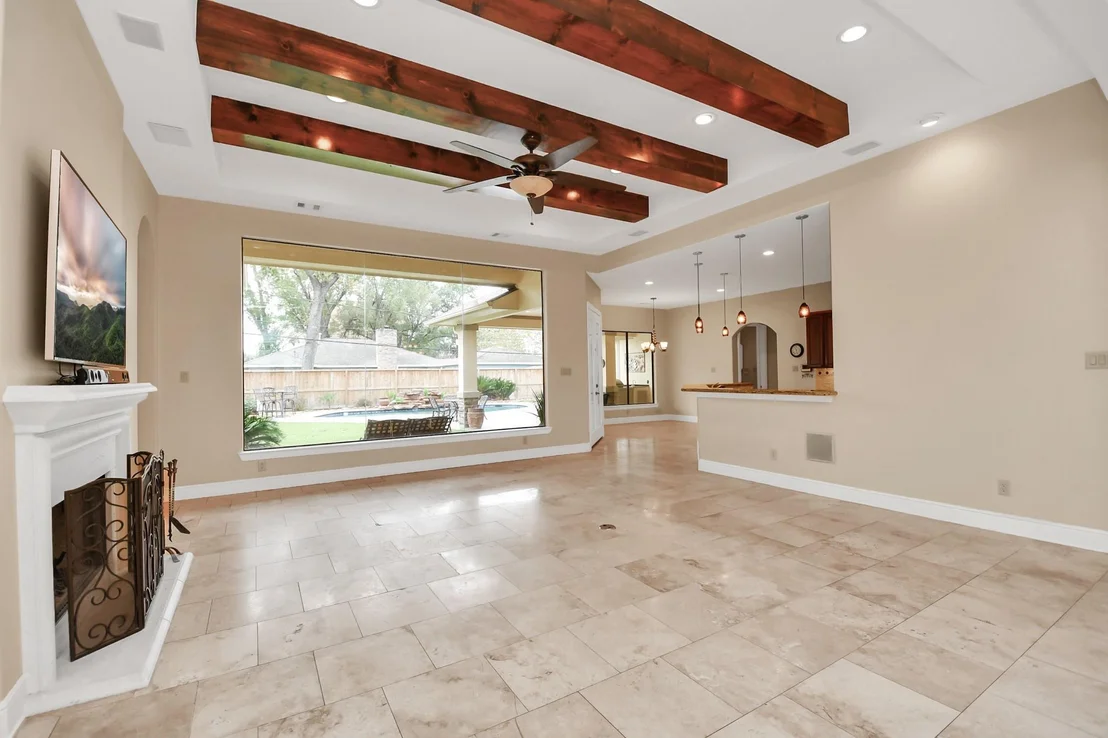 Photo of 1611 Lynnview Drive