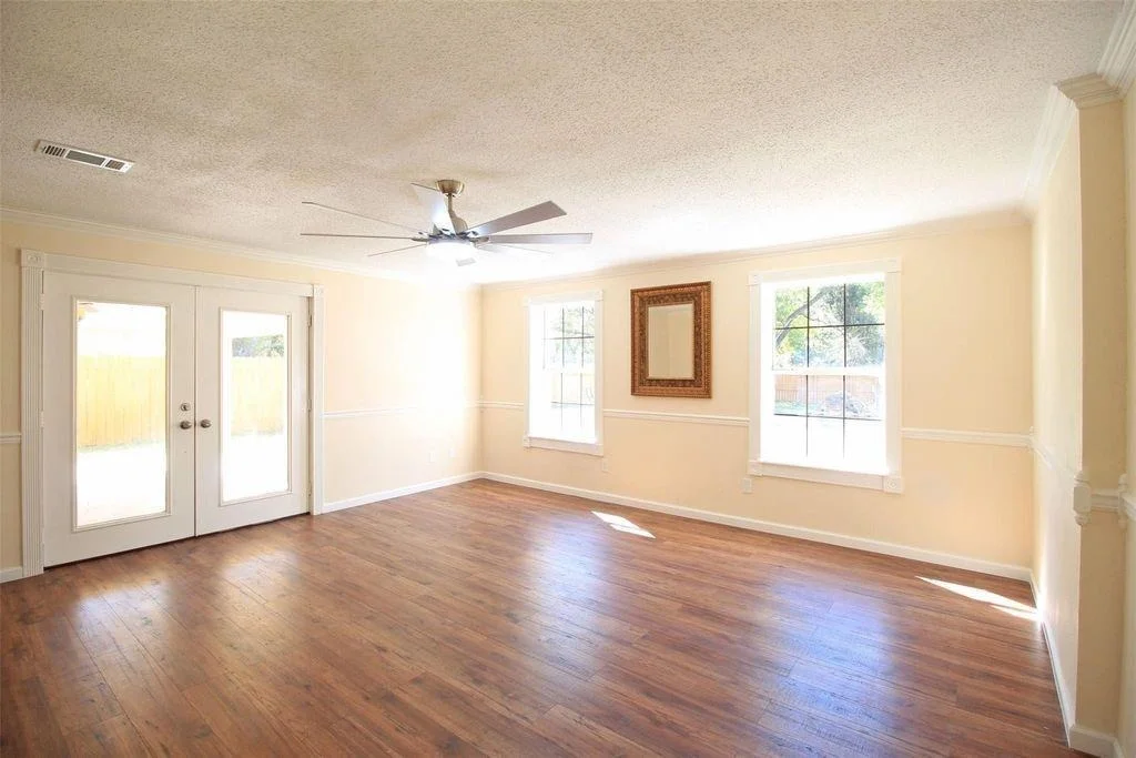 Photo of 8011 Goldengrove Drive