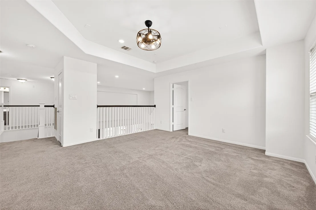 Photo of 95 Rivercove Lane