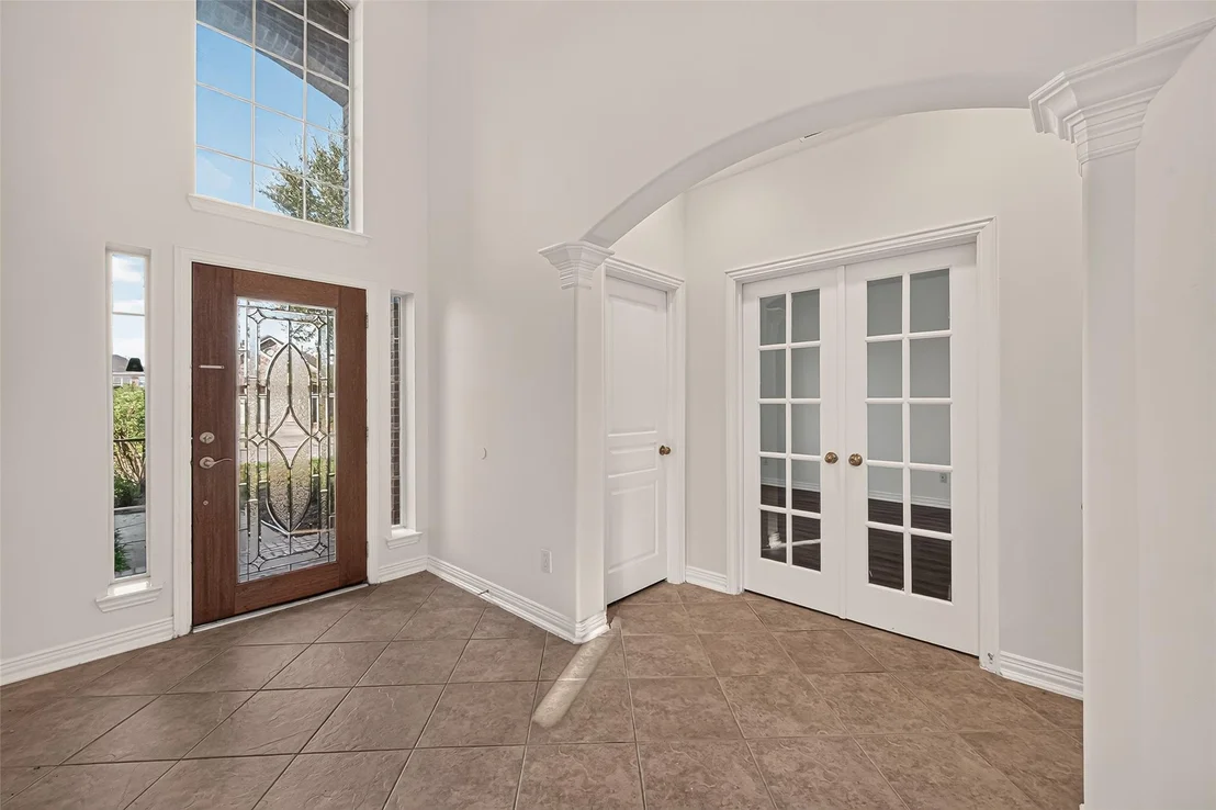 Photo of 18103 Blues Point Drive
