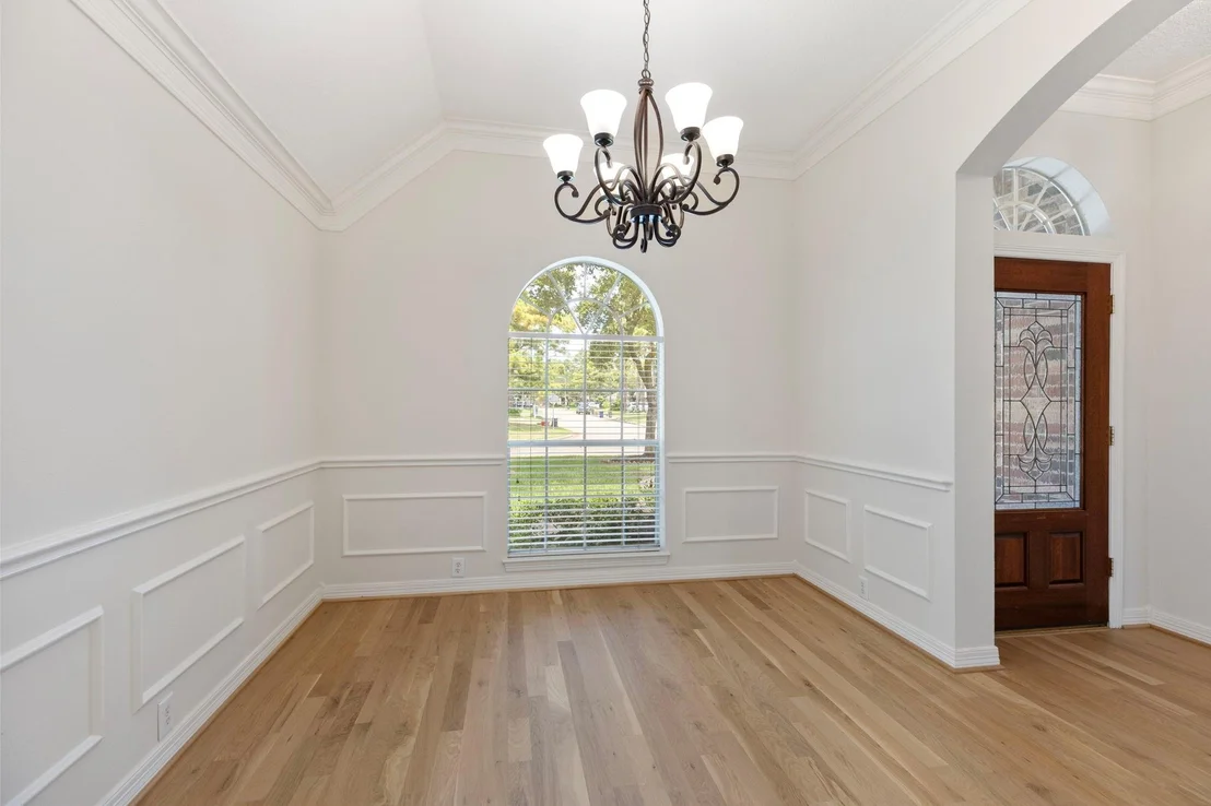Photo of 18111 Brookes Bend