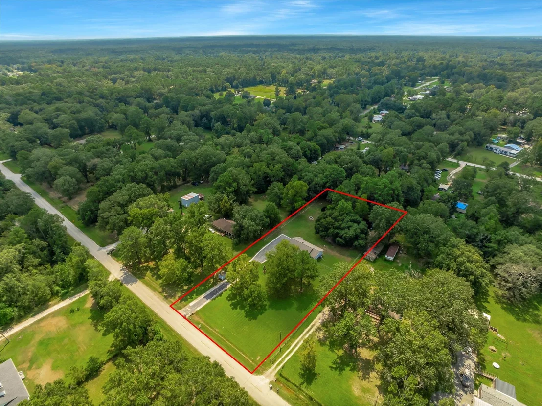 Photo of 207 Lone Pine Drive