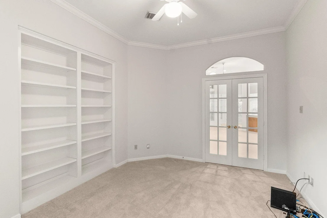 Photo of 27 E Palmer Bend