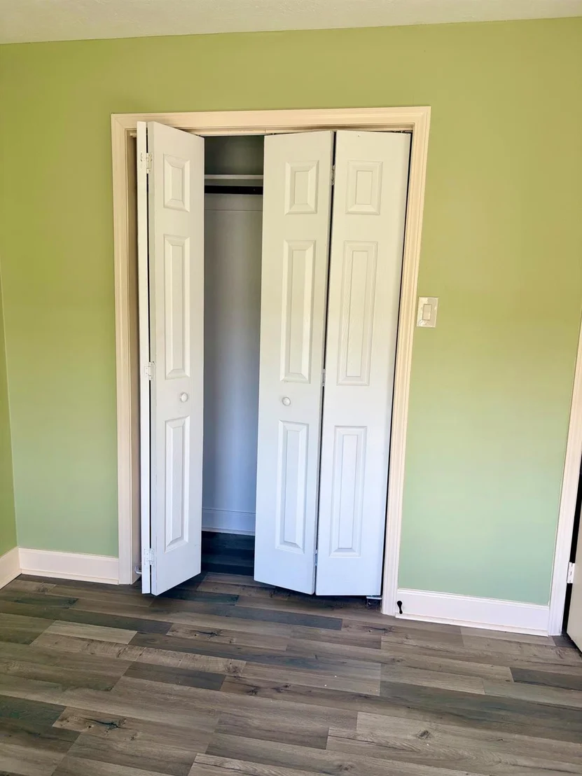 Photo of 2884 Brooks Drive