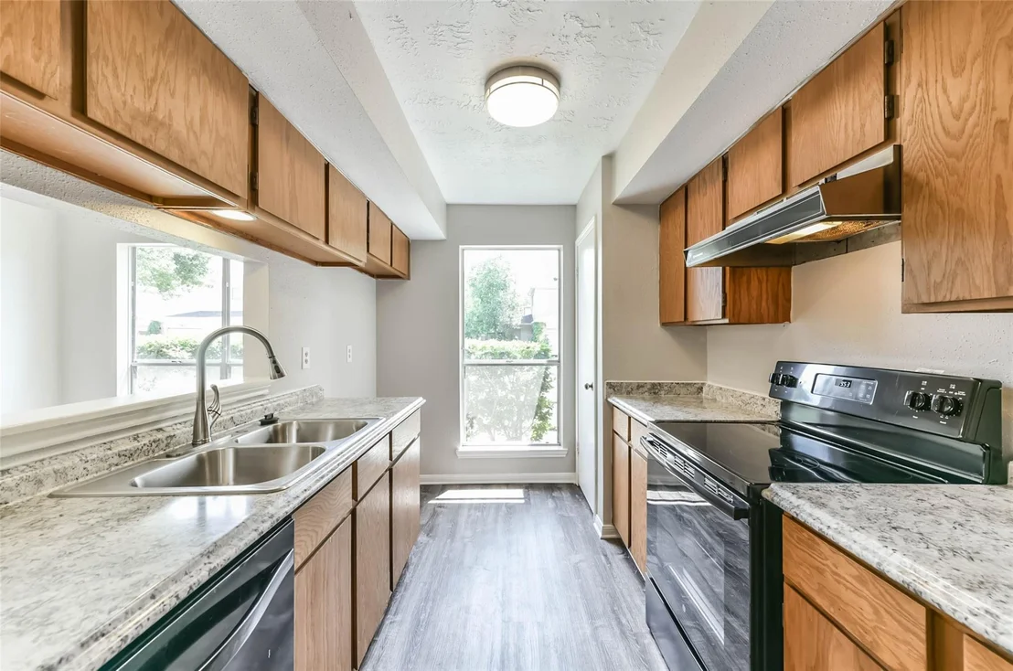 Photo of 7823 Redlands Drive