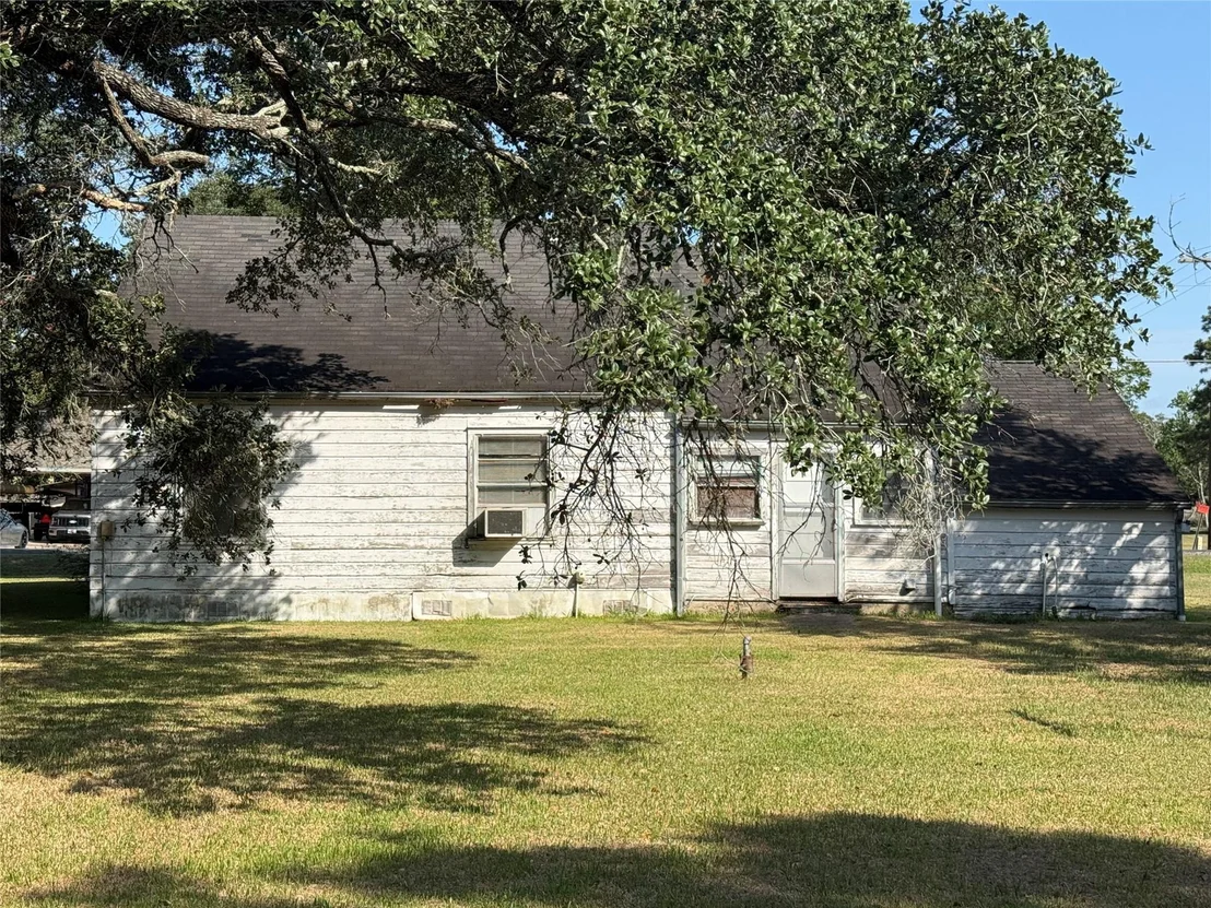 Photo of 303 5th Street