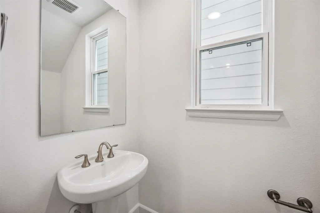 Photo of 1108 Dart Street