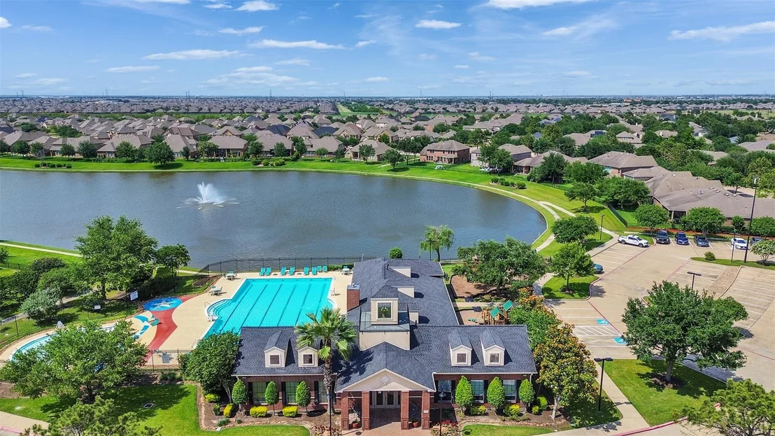 Photo of 8843 Flounder Ridge Drive