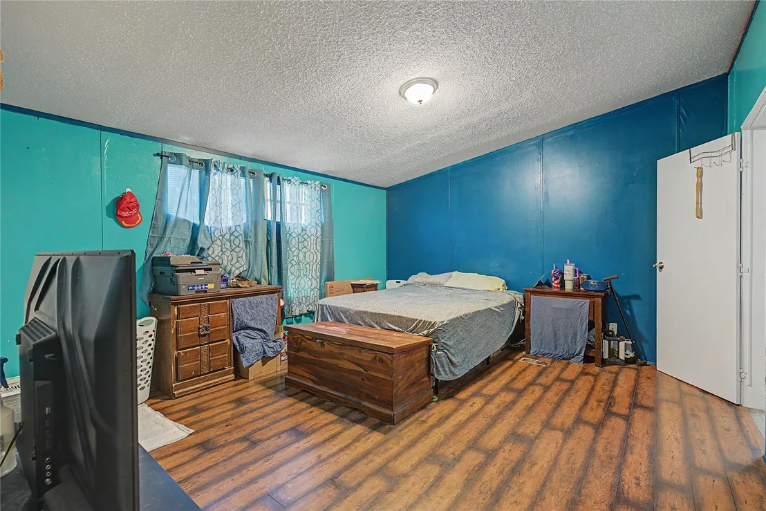Photo of 149 E Austin Avenue