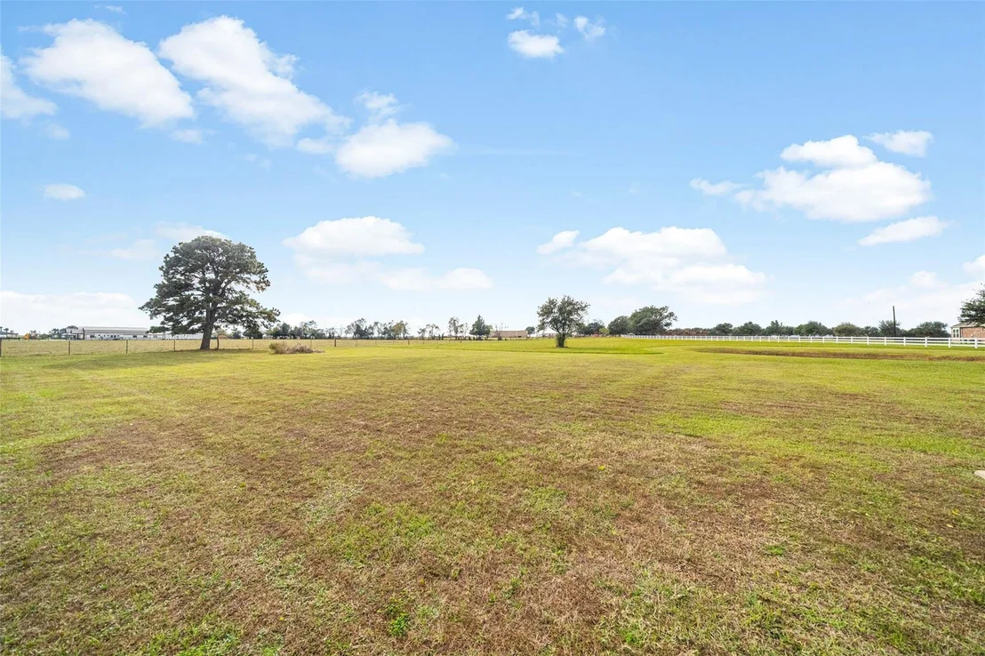 Photo of 32027 Meadow View Lane