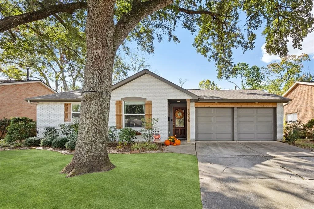 Photo of 10738 Braewick Drive