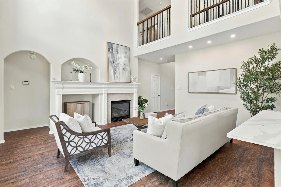 Photo of 7807 Ravens Point Drive