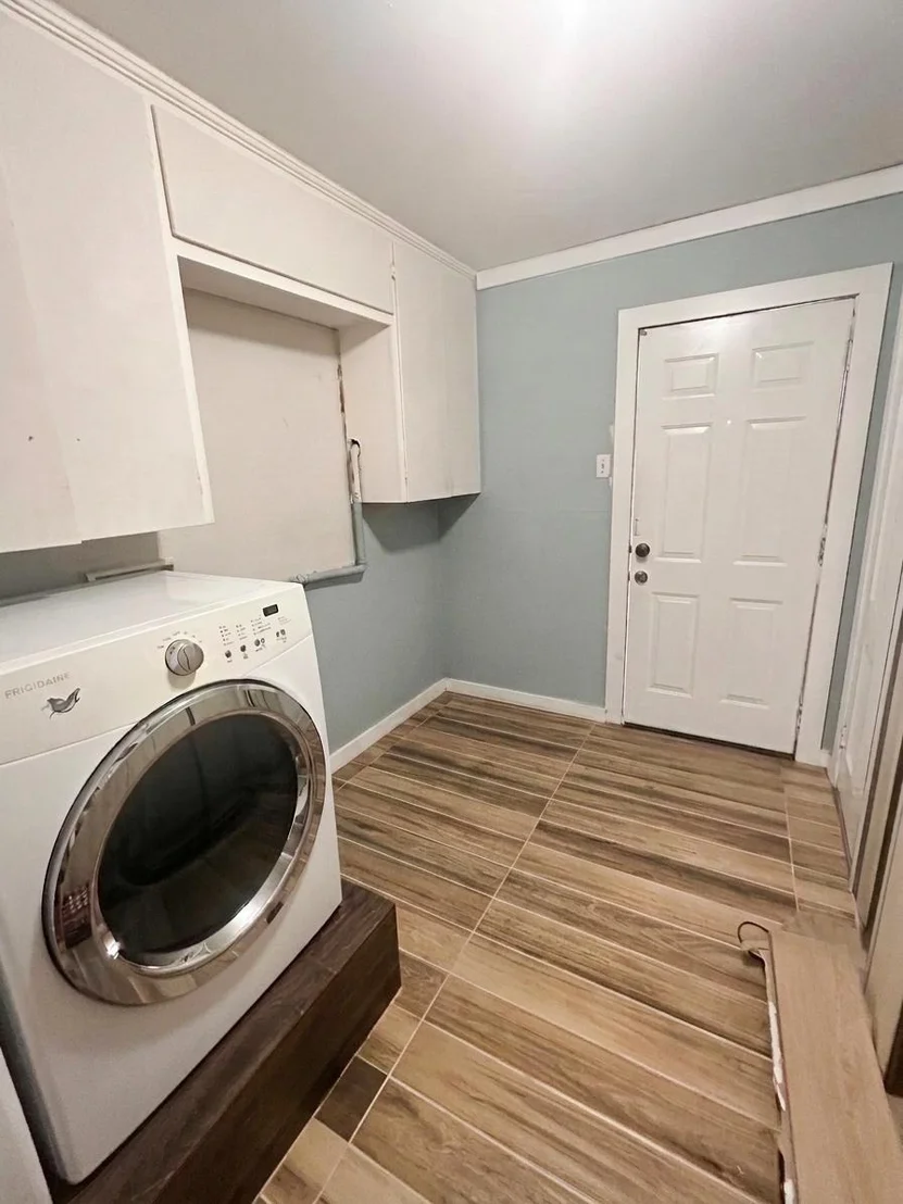 Photo of 1402 James Drive