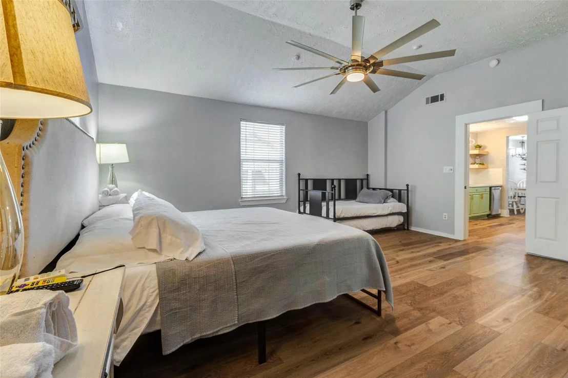 Photo of 3205 Eastex Freeway