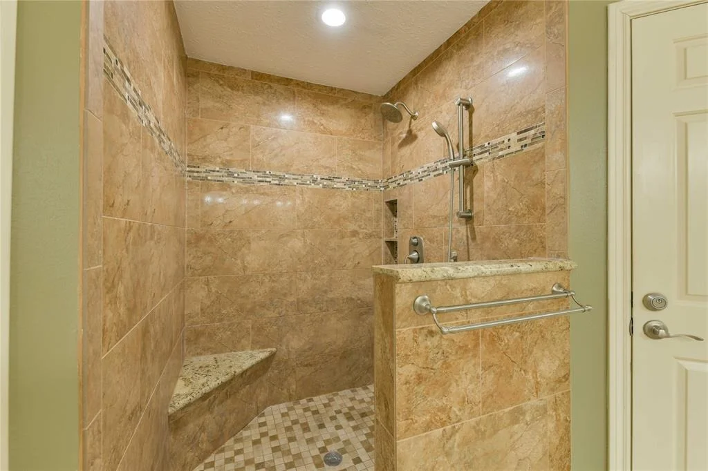Photo of 16615 Aldenham Place