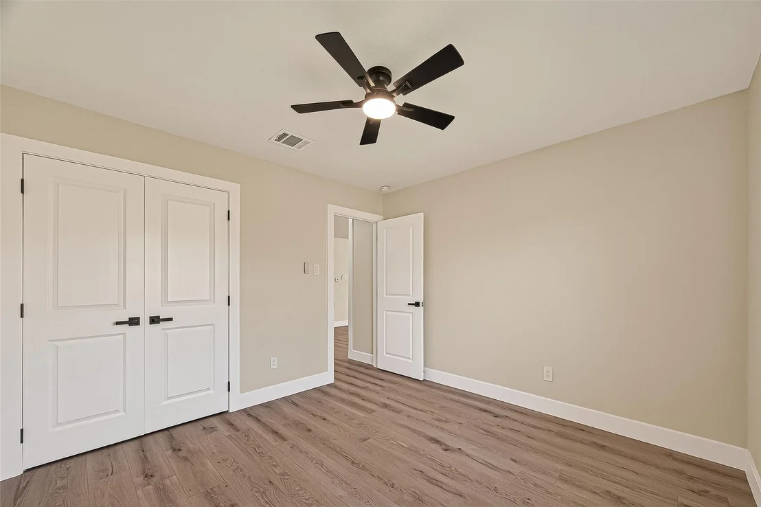 Photo of 5718 Longforest Drive