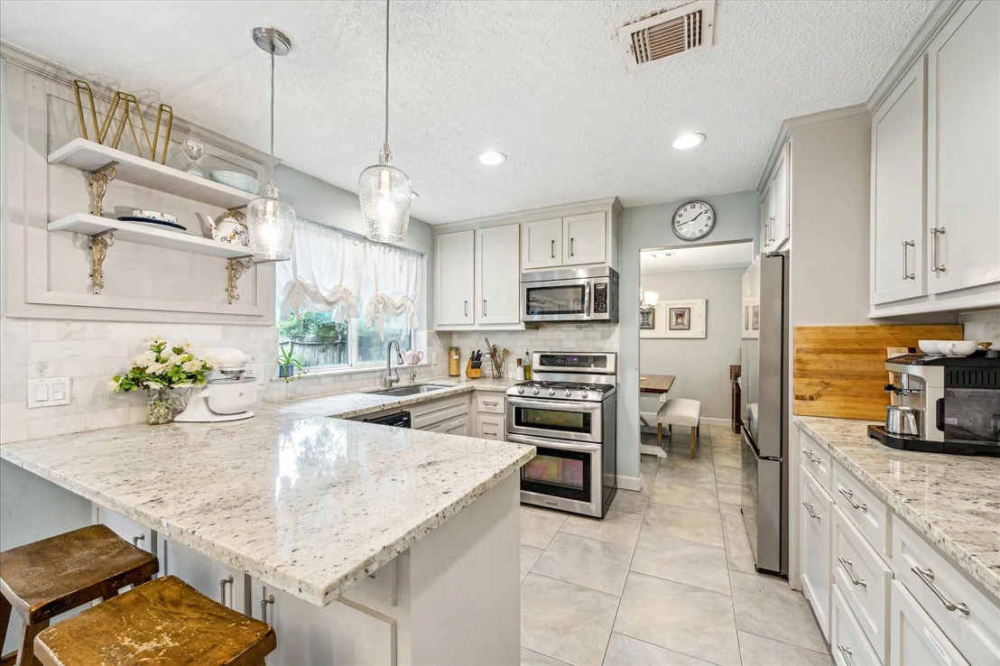 Photo of 21263 Park Bluff Drive