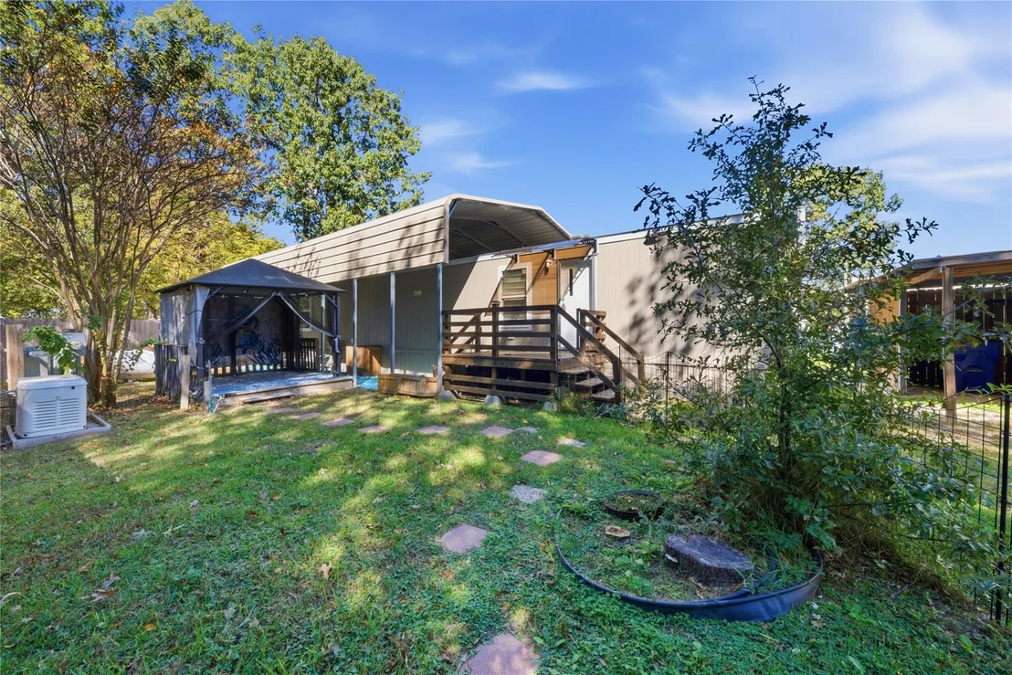 Photo of 100 St Croix Dr