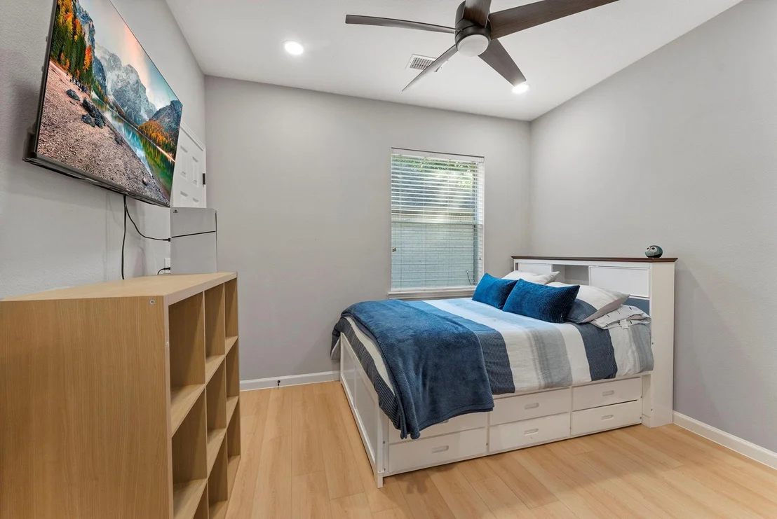 Photo of 31 Canoe Birch Place