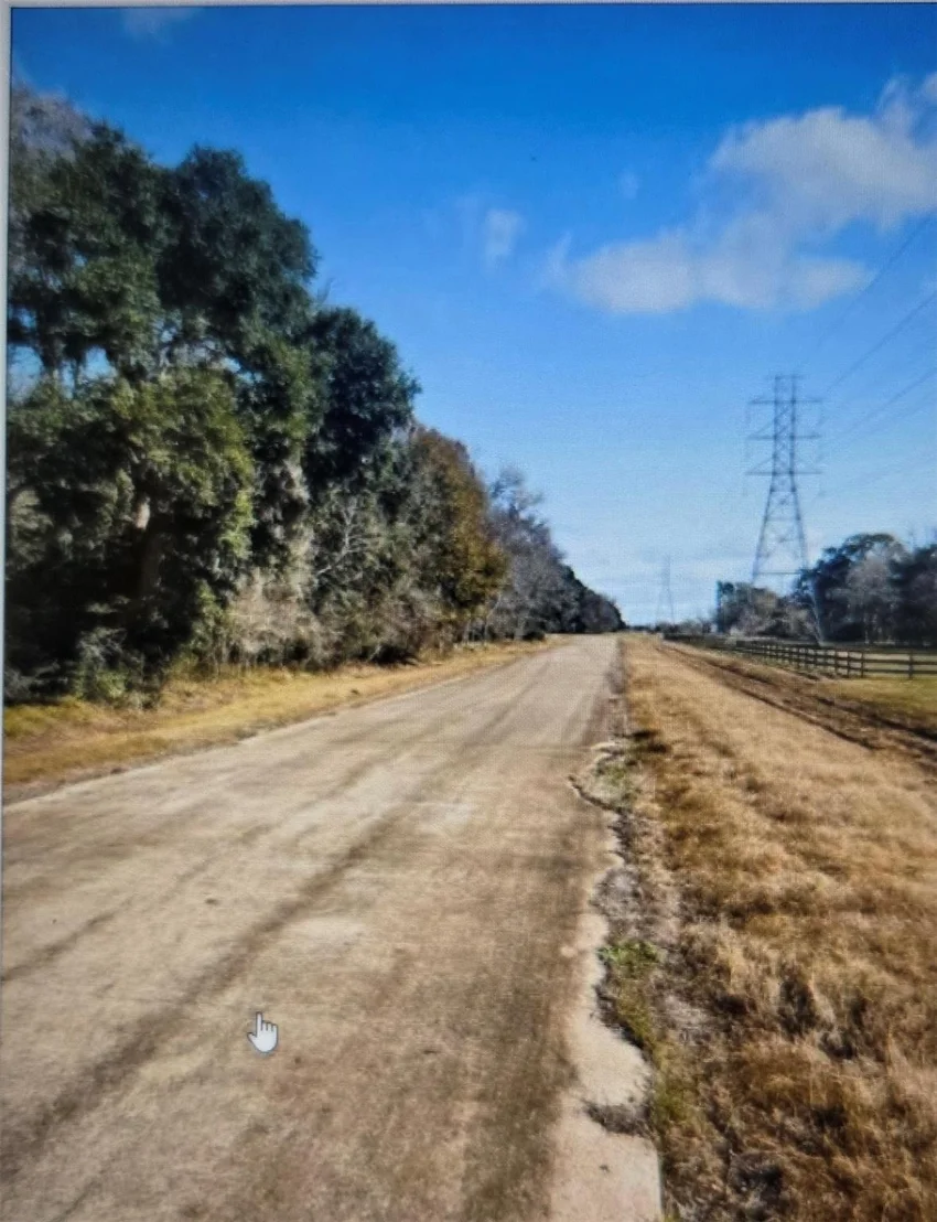 Photo of 212 Middle Bayou Trail