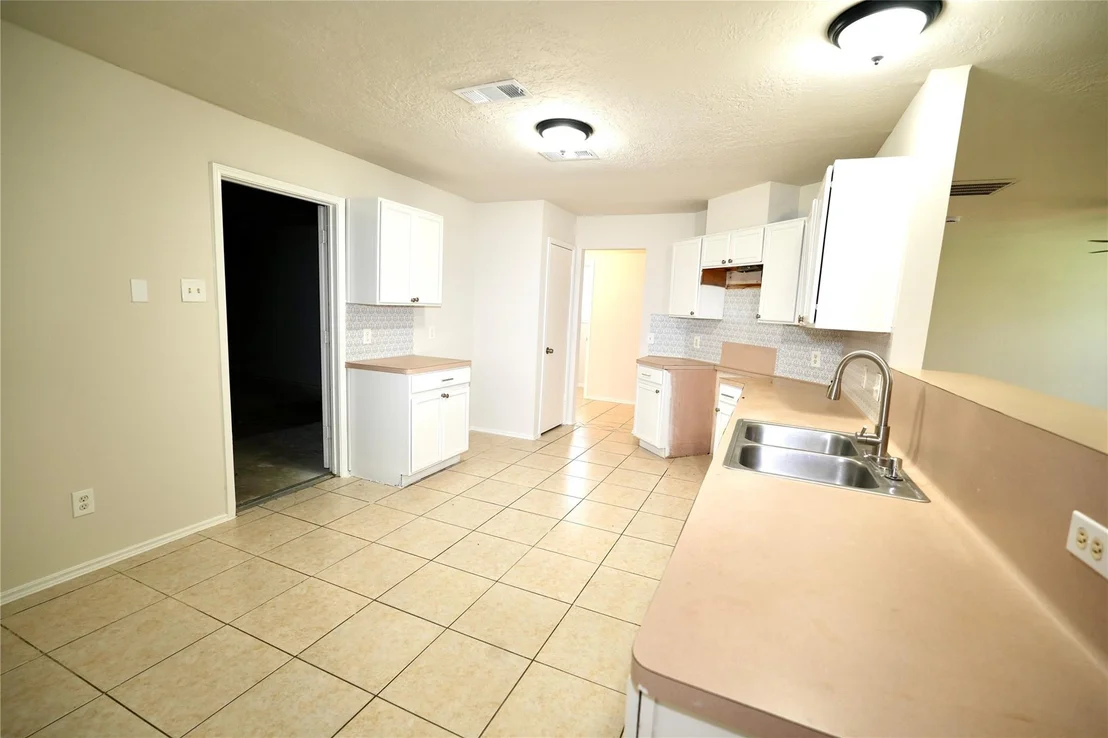 Photo of 6939 Lower Arrow Dr