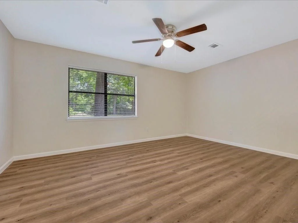 Photo of 900 Edgewood Circle