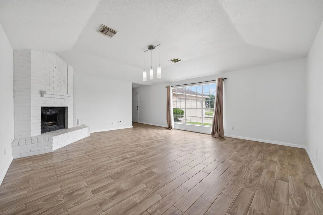 Photo of 17002 Dew Drop Lane