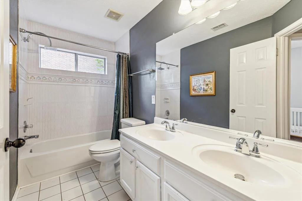 Photo of 35 Shady Pond Place