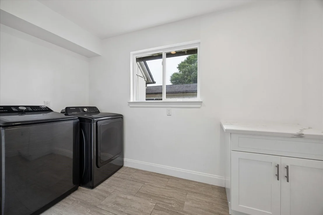 Photo of 10602 Riverview Drive