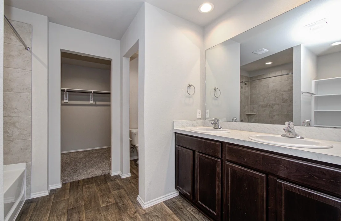 Photo of 23719 Harrow Field Lane
