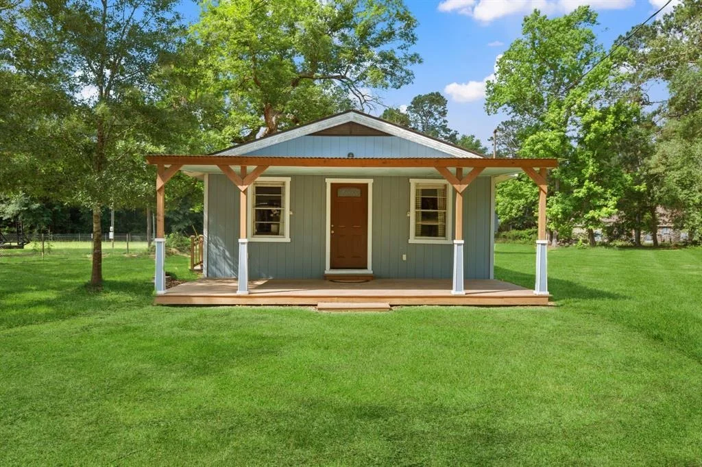 Photo of 15534 Dewberry Lane