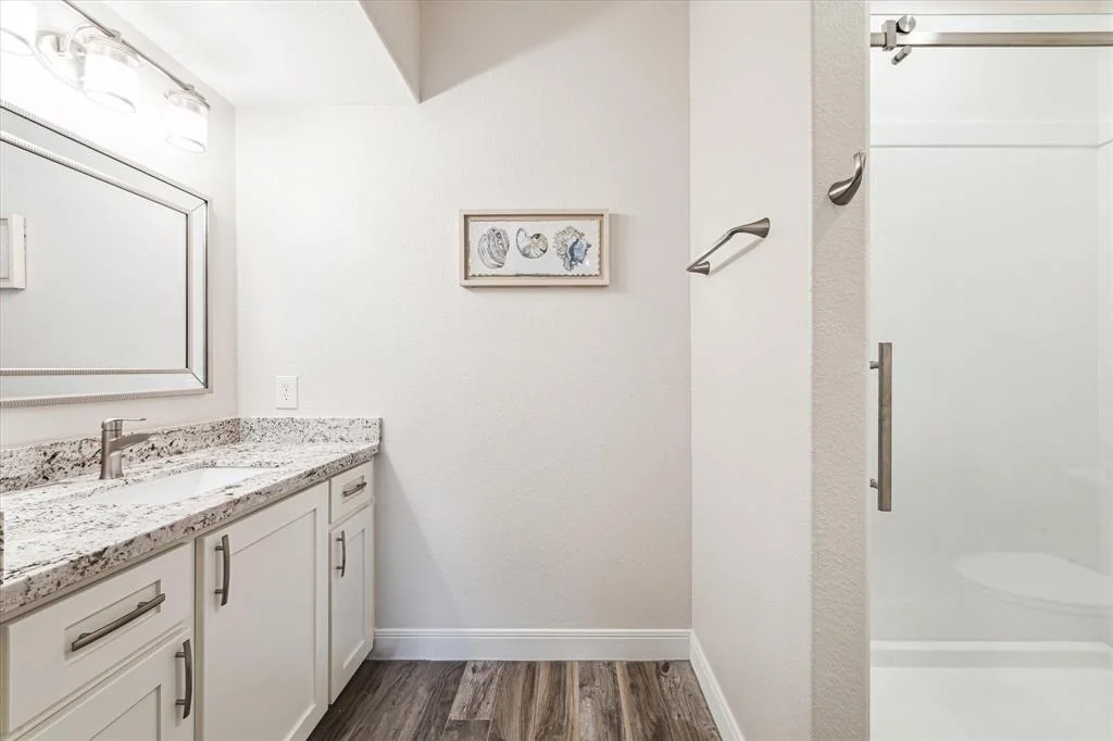 Photo of 430 Amanda Circle