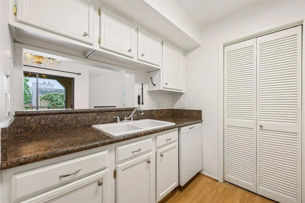 Photo of Unit 708 at 2025 Augusta Drive
