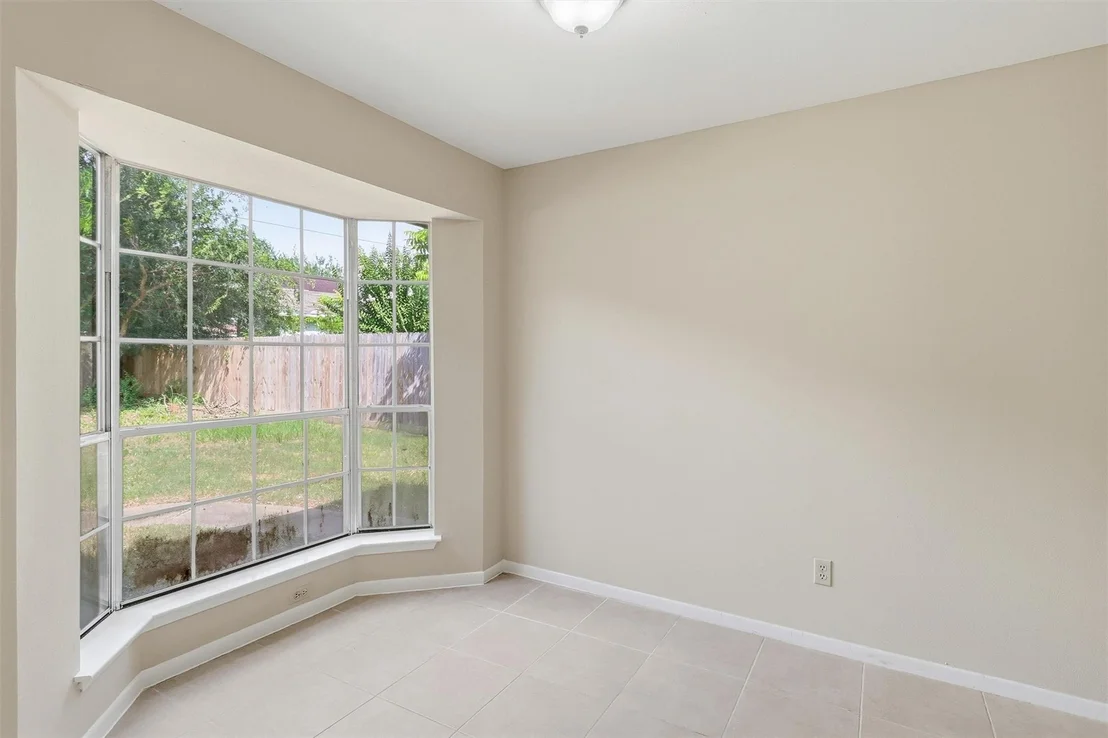 Photo of 5006 Whispering Falls Drive