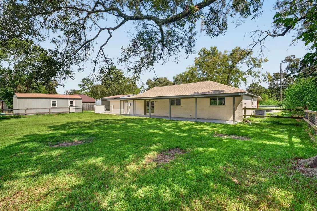 Photo of 1718 County Road 401