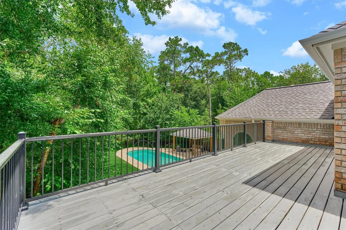 Photo of 168 W Shadowpoint Circle